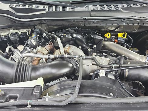 Used 2019 Ford F250 King Ranch w/ King Ranch Ultimate Package AWD/4WD image 18