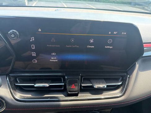 Certified 2024 Chevrolet TrailBlazer RS w/ Convenience Package AWD/4WD image 14