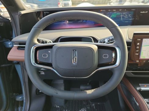 New 2026 Lincoln Nautilus Reserve image 23