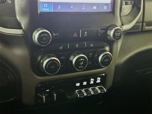 Used 2022 RAM 2500 Big Horn w/ Level C Equiment Group image 18