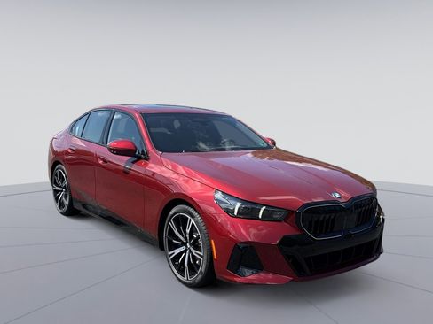 New 2026 BMW 530i xDrive w/ M Sport Package image 1