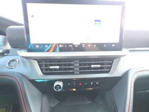 Certified 2025 Ford Explorer ST-Line RWD image 24