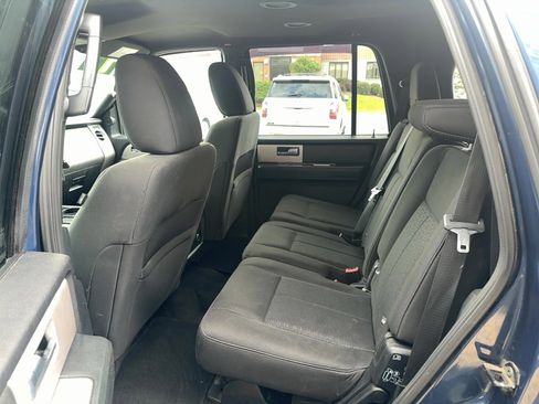 Used 2017 Ford Expedition XLT AWD/4WD image 11