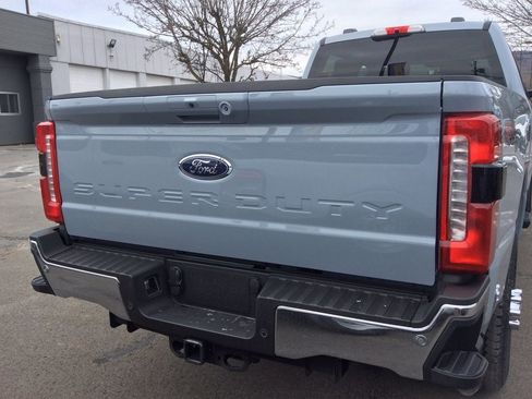 New 2026 Ford F350 Lariat w/ FX4 Off-Road Package image 13