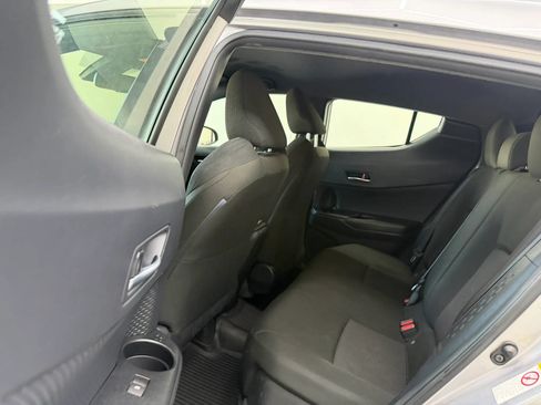Used 2019 Toyota C-HR LE FWD image 20