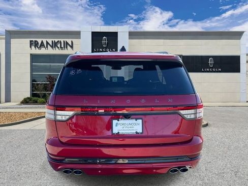 New 2026 Lincoln Aviator Black Label w/ Jet Appearance Package AWD/4WD image 6