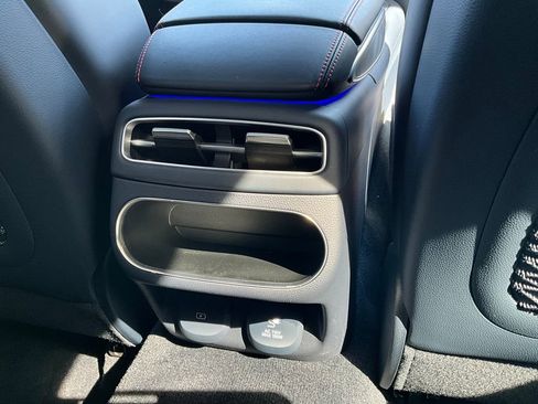 Used 2025 Genesis GV70 3.5T Sport w/ Sport Advanced Package image 18