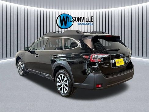 Certified 2025 Subaru Outback Premium AWD/4WD image 8