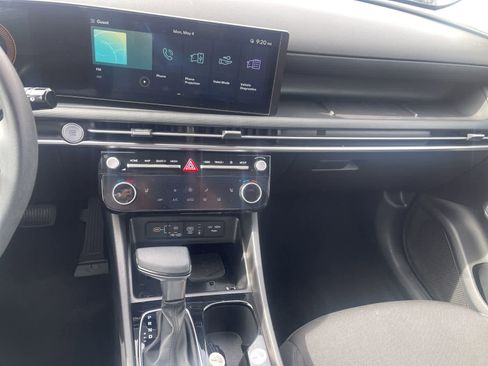 Used 2025 Hyundai Tucson SEL FWD image 9