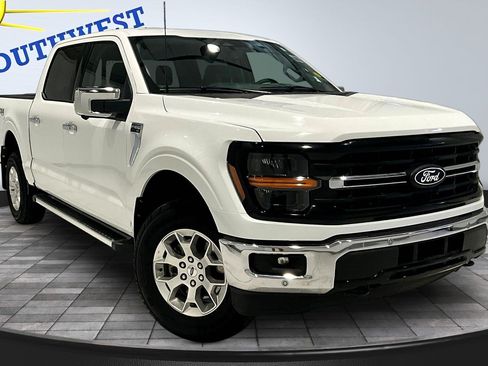 Used 2025 Ford F150 XLT w/ Equipment Group 302A MID AWD/4WD image 3