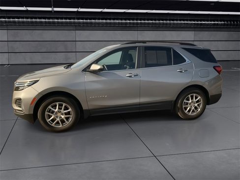 Used 2024 Chevrolet Equinox LT image 5