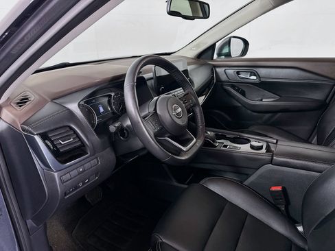 Used 2023 Nissan Rogue SL w/ SL Premium Package AWD/4WD image 9