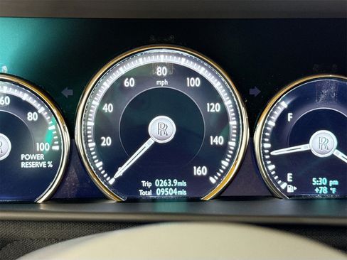 Used 2023 Rolls-Royce Cullinan image 11