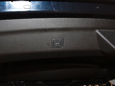 Used 2023 Chevrolet Tahoe LT image 44