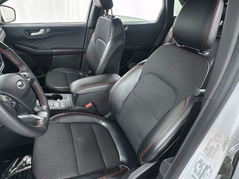 Used 2023 Ford Escape ST-Line image 10