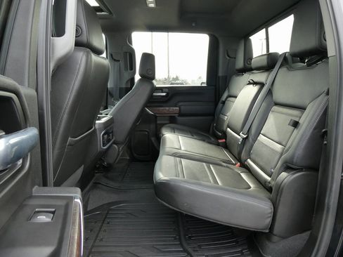 Used 2020 GMC Sierra 3500 Denali w/ Denali Ultimate Package image 21