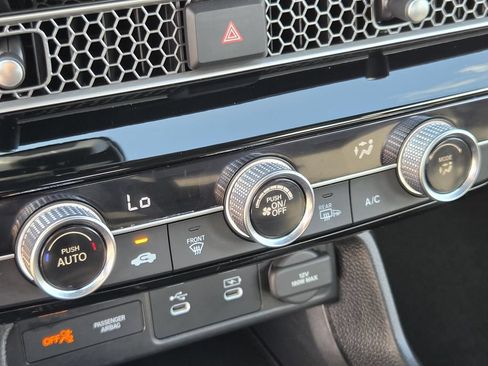 Used 2025 Honda Civic Sport image 19