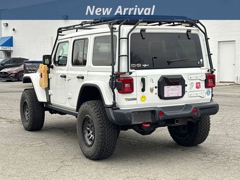 Used 2021 Jeep Wrangler Unlimited Rubicon image 2
