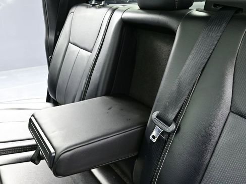 Used 2018 Ford F150 Lariat w/ Equipment Group 502A Luxury image 23