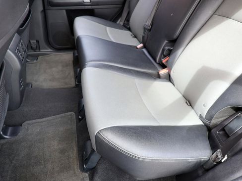 Used 2016 Toyota 4Runner SR5 Premium image 23