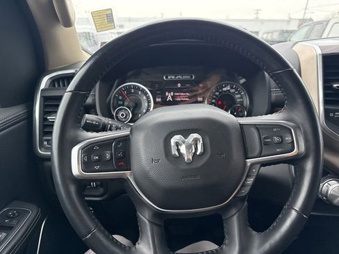 Used 2020 RAM 1500 Laramie image 12