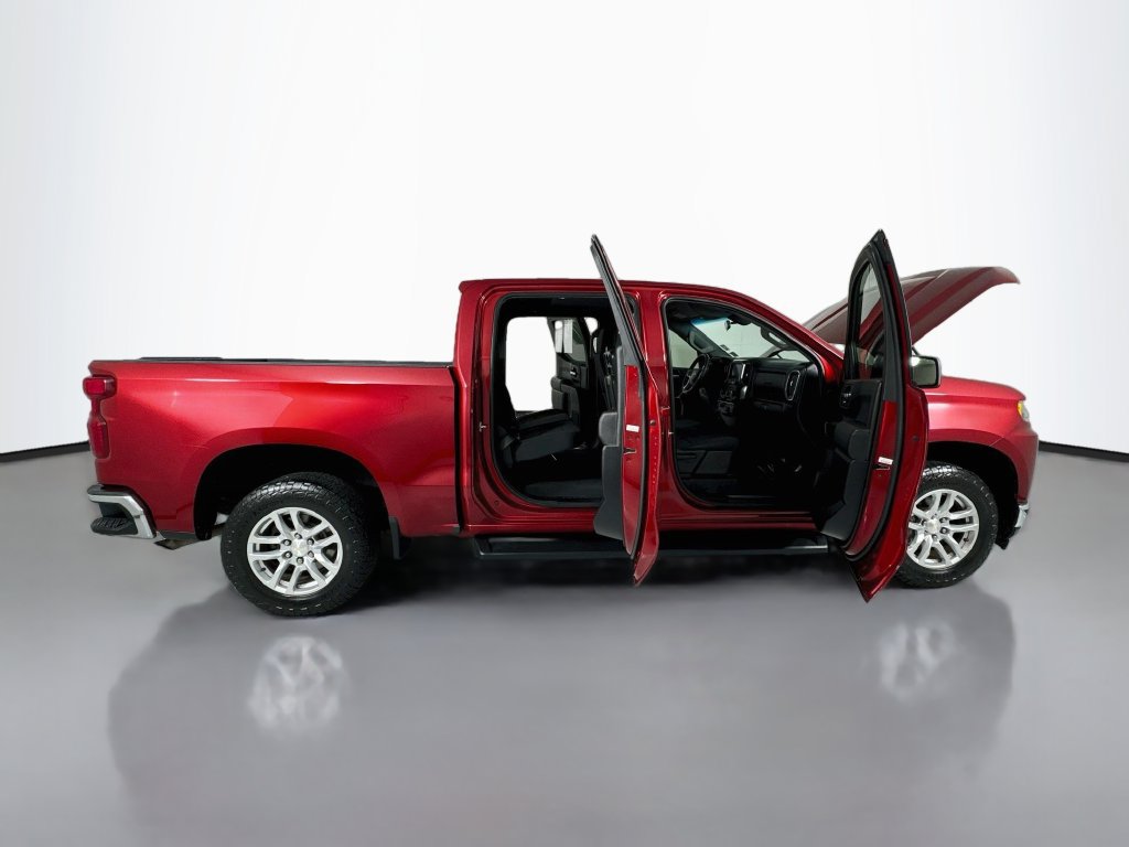 Used 2021 Chevrolet Silverado 1500 LT RWD image 25