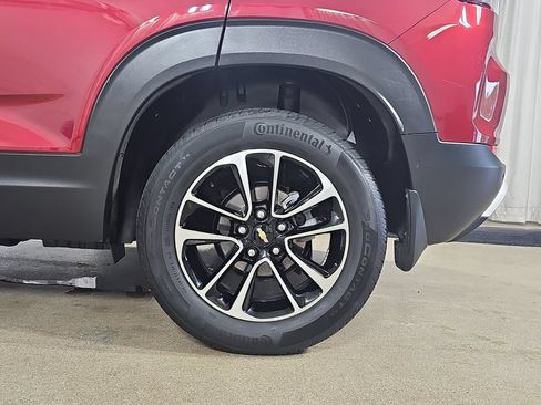 Certified 2024 Chevrolet TrailBlazer LT w/ Driver Confidence Package AWD/4WD image 37