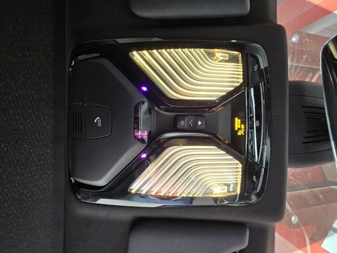 Used 2022 BMW M440i M440i w/ Premium Package image 21