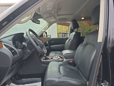 Used 2024 Nissan Armada SL w/ Captain's Chairs Package image 22