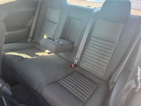 Used 2012 Dodge Challenger SXT RWD image 7