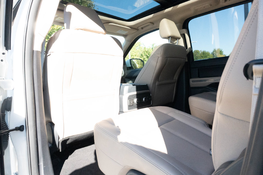 Used 2024 Ford Expedition Max XLT RWD image 25