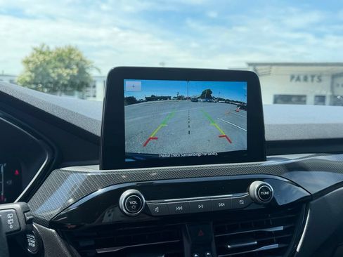 Used 2025 Ford Escape ST-Line FWD image 22