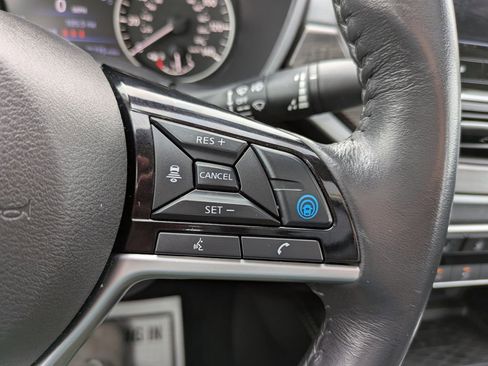 Used 2024 Nissan Altima 2.5 SV w/ SV Premium Package image 20