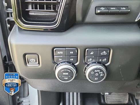 Certified 2024 GMC Sierra 2500 AT4X AWD/4WD image 21