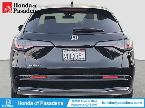 Used 2024 Honda HR-V EX-L image 3