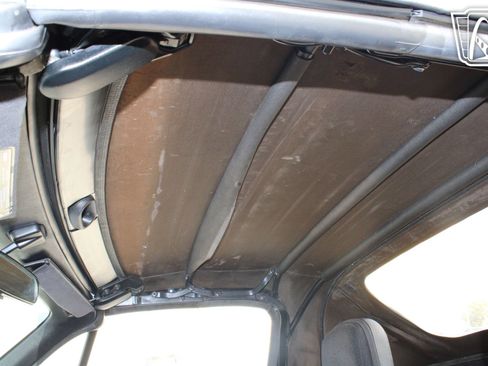 Used 1990 MAZDA MX-5 Miata image 15