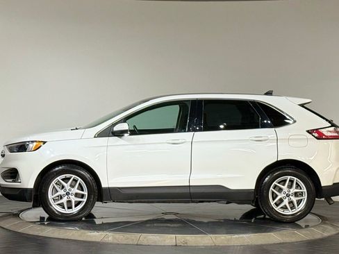 Used 2022 Ford Edge SEL w/ Convenience Package image 6