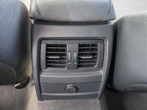 Used 2013 BMW 328i Sedan RWD image 18