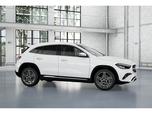 New 2026 Mercedes-Benz GLA 250 4MATIC image 14