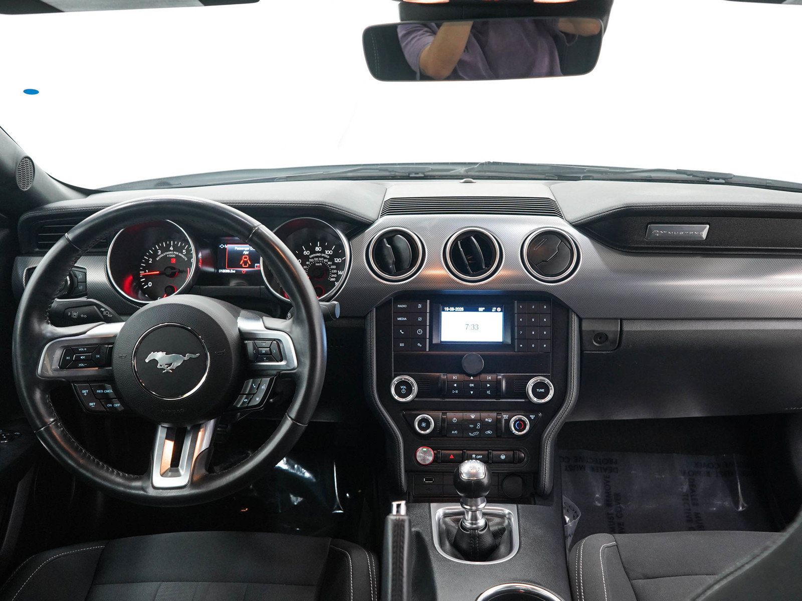 Used 2022 Ford Mustang GT RWD image 12