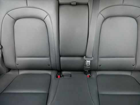 Used 2023 Hyundai Kona Limited image 13