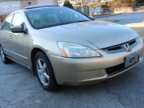 Used 2004 Honda Accord EX image 17