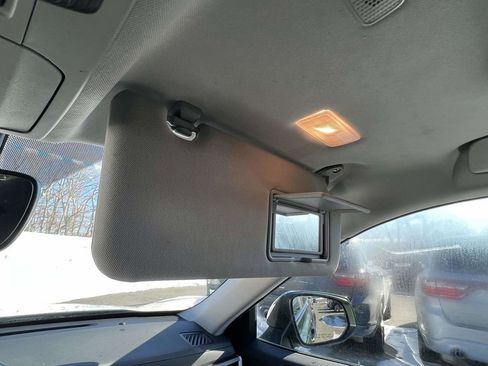 Used 2023 Toyota Highlander XLE image 40