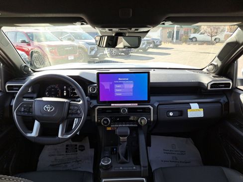 New 2025 Toyota 4Runner Limited image 31