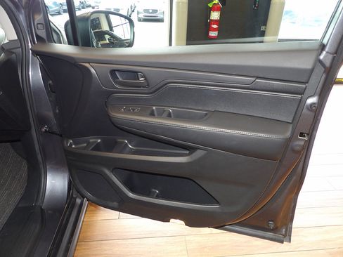 Used 2025 Honda Odyssey EX-L image 12
