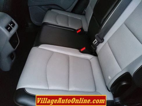 Used 2019 GMC Terrain SLT image 25