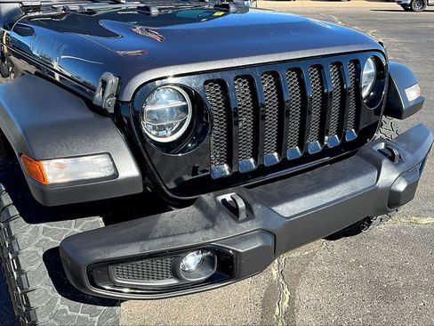 Used 2021 Jeep Wrangler Unlimited Sport image 29