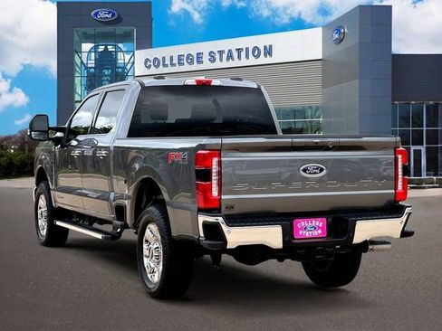 Certified 2025 Ford F250 Lariat w/ Chrome Package AWD/4WD image 3