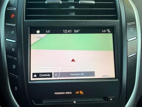 Used 2019 Lincoln MKC Select w/ Select Plus Package AWD/4WD image 10