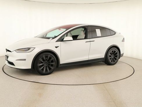 Used 2022 Tesla Model X AWD/4WD image 13
